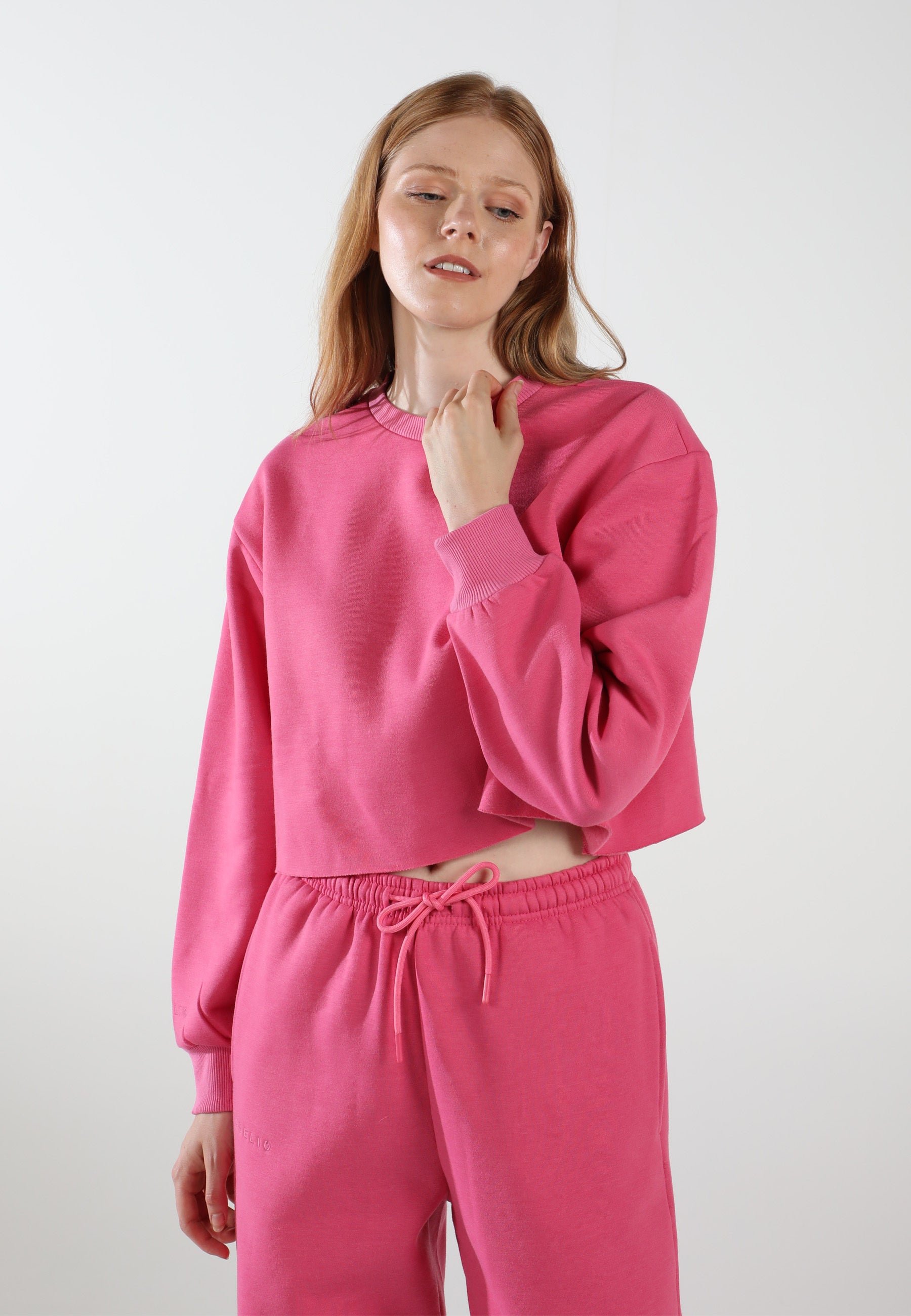 Sudadera corta con cuello redondo Elevate - Lover Pink 