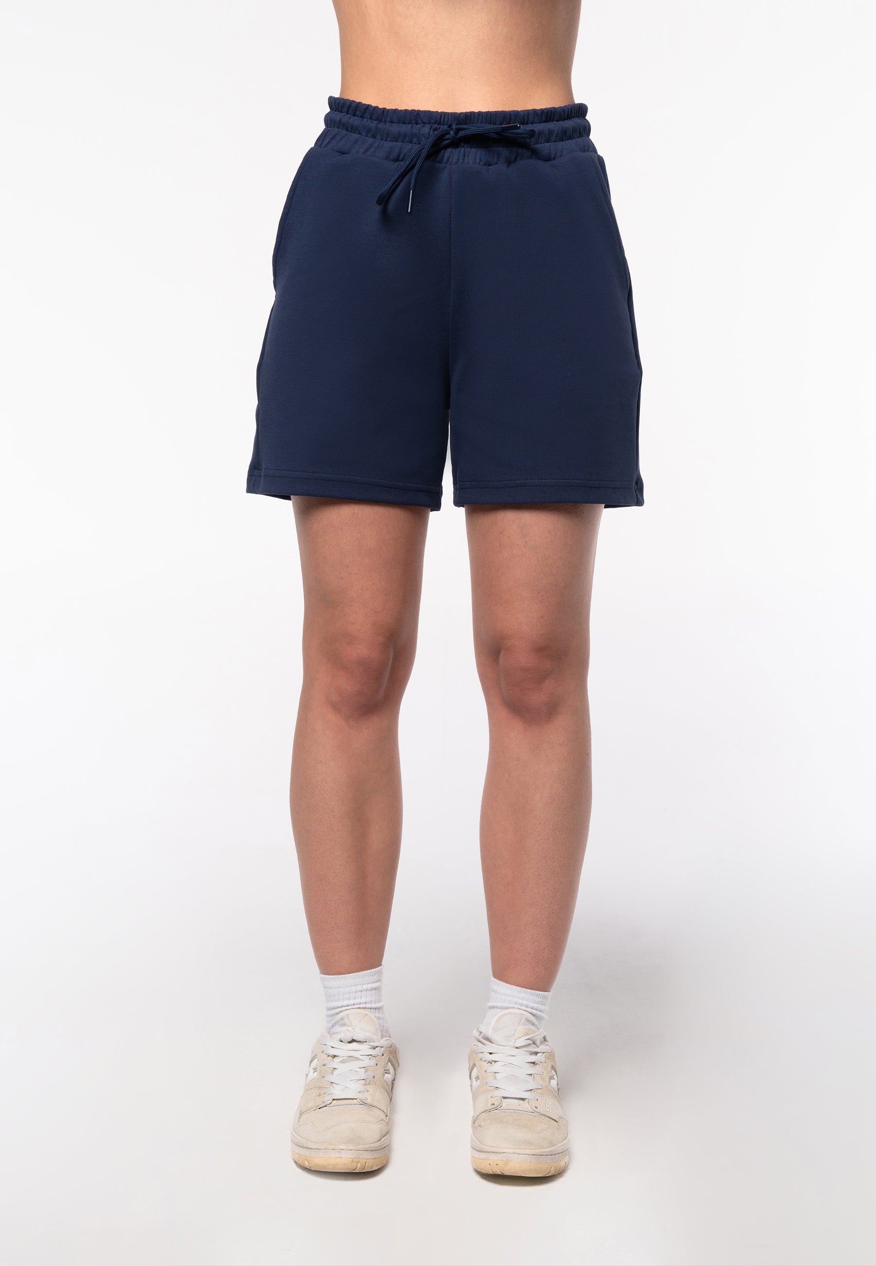 Pull-On Shorts / Navy